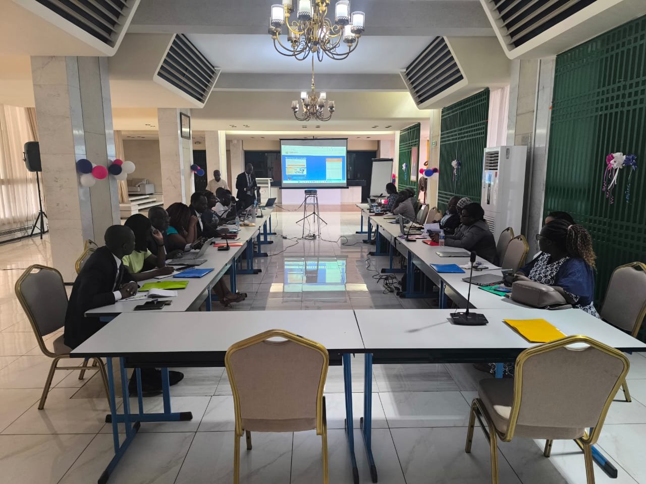 Formation CCFEC à l'INPHB - Salle et participants